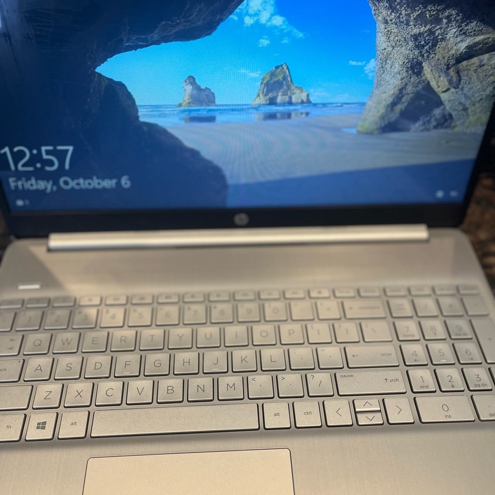 Great condition-HP 14in Laptop
